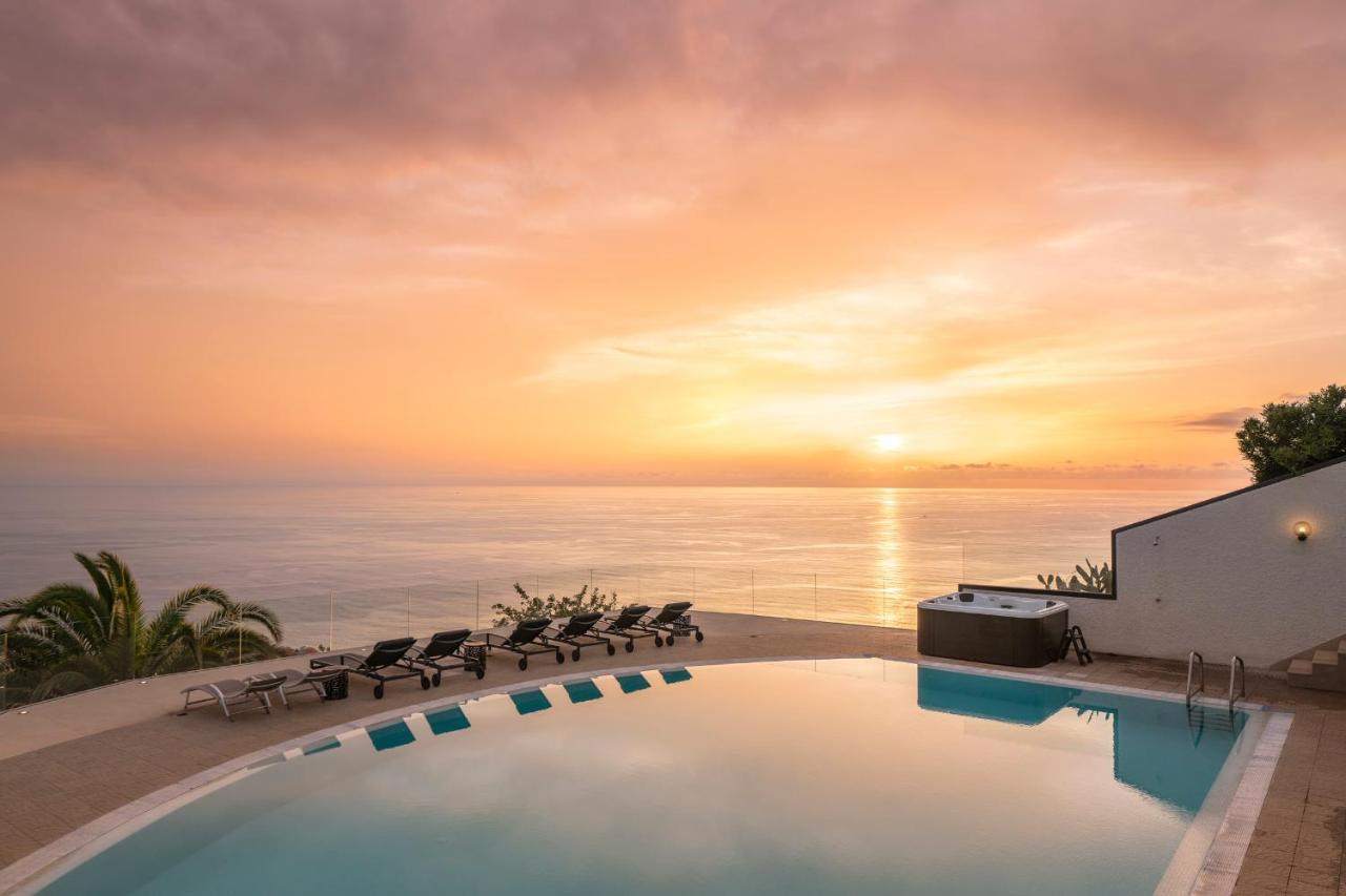 Sky Villa By An Island Apart Funchal  Extérieur photo